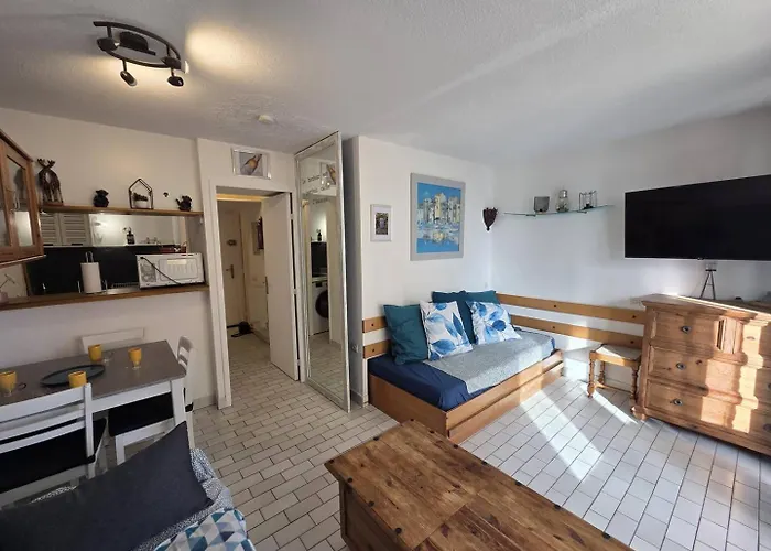 Alhambra Joli Proche Richelieu Cap D'agde 아파트